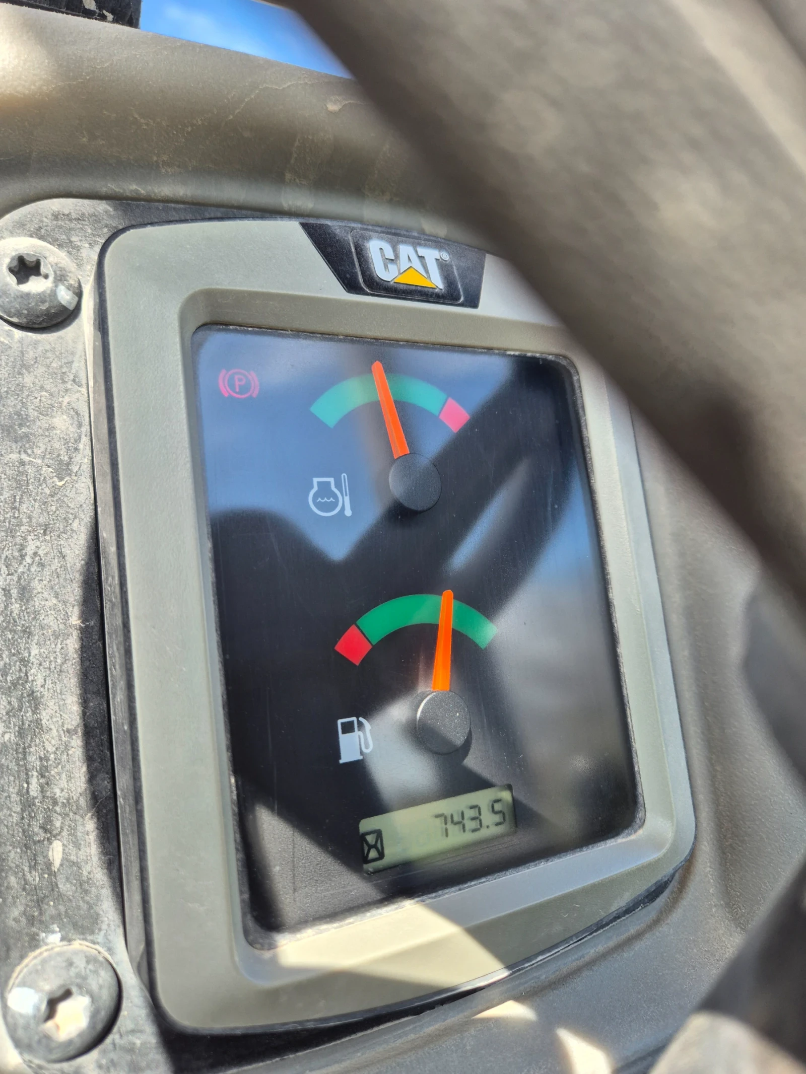 ����� Cat CB2.5 | Mobile.bg � ����������� 10