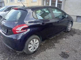 Peugeot 208 1.4нди, снимка 10