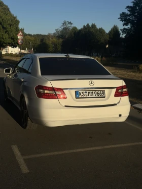 Обява за продажба на Mercedes-Benz E 200 ~10 000 лв. - изображение 2