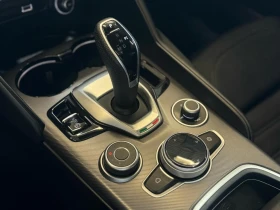 Alfa Romeo Giulia TI SPORT* DISTRONIC* HARMAN/KARDON* *  | Mobile.bg    11