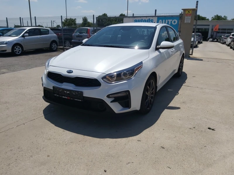 Kia Ceed 2.0i-Navi-Kamera-Automat-80.000km, снимка 1 - Автомобили и джипове - 41472401