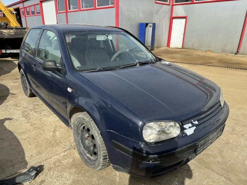 VW Golf 2.0, снимка 2 - Автомобили и джипове - 45108275