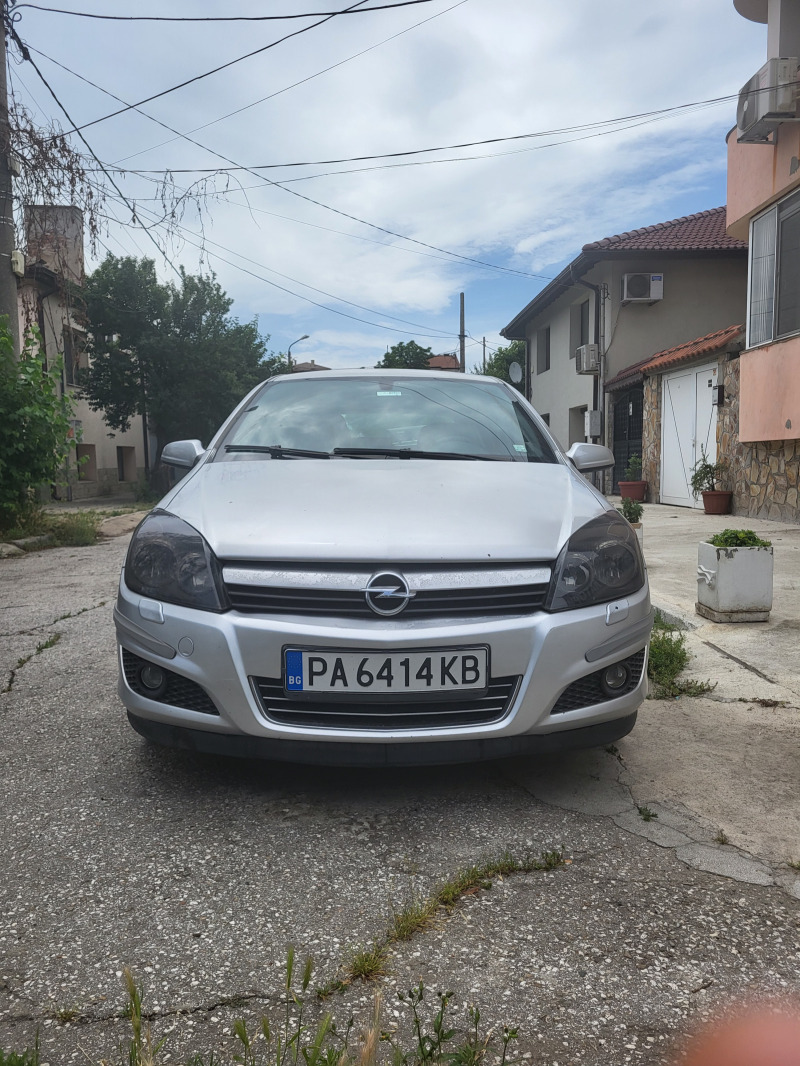 Opel Astra, снимка 1 - Автомобили и джипове - 46068084