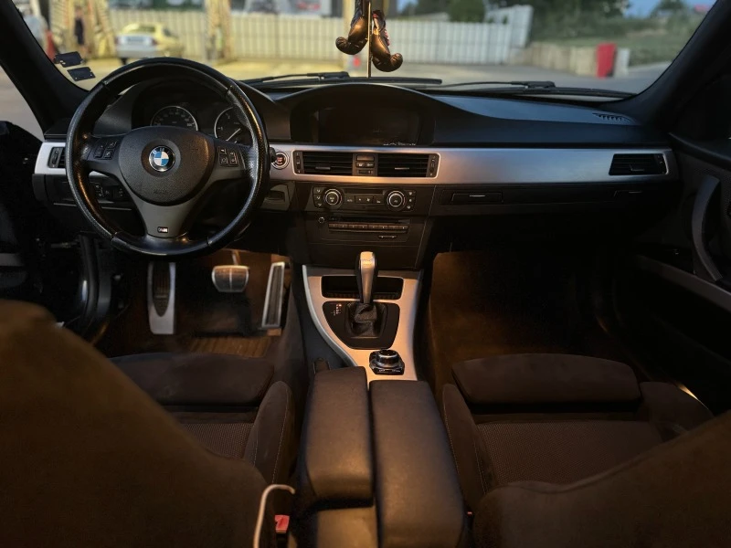 BMW 320 Edition / M packet , снимка 7 - Автомобили и джипове - 49152901