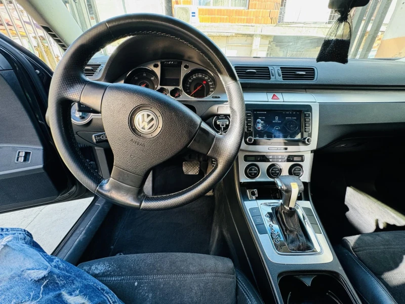 VW Passat, снимка 8 - Автомобили и джипове - 47261905