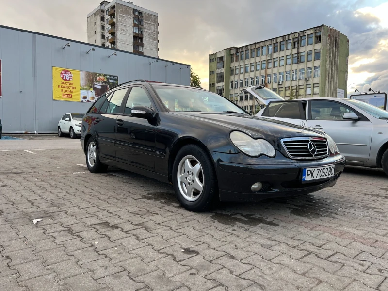 Mercedes-Benz C 220, снимка 5 - Автомобили и джипове - 47303766