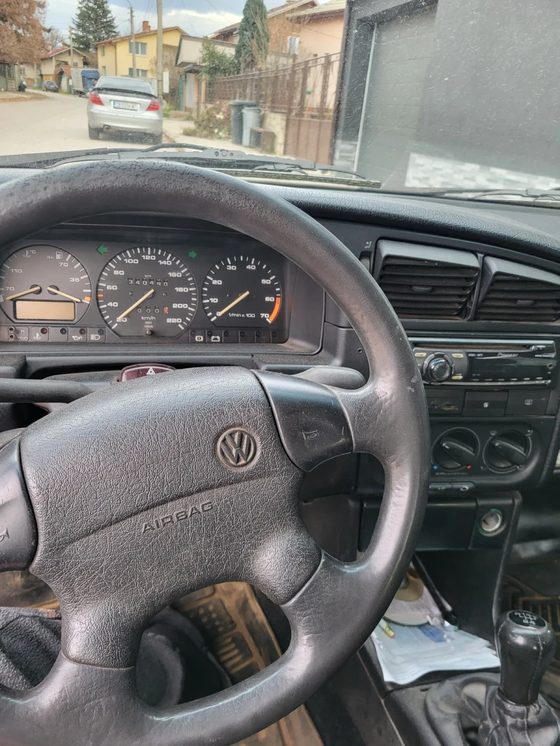 VW Passat, снимка 3 - Автомобили и джипове - 48076680