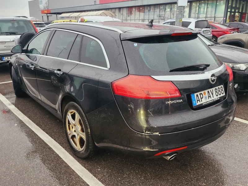 Opel Insignia, снимка 6 - Автомобили и джипове - 48167500