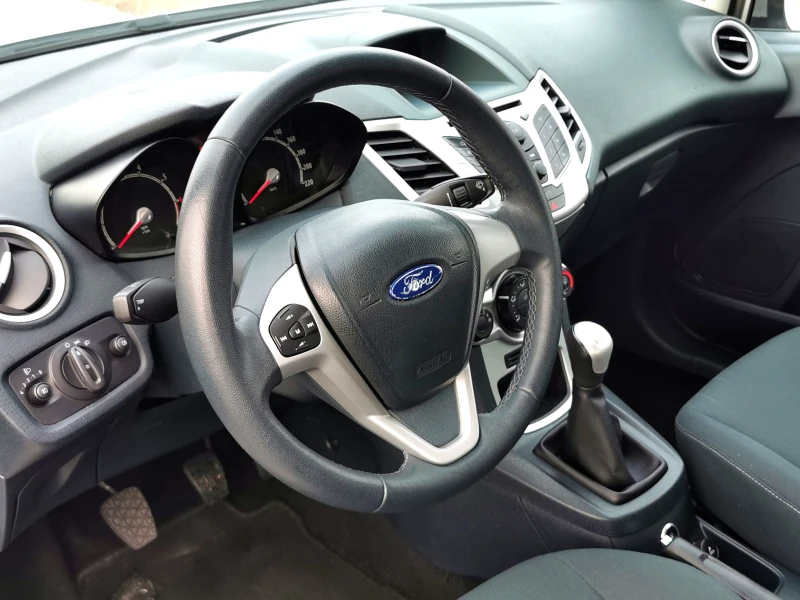 Ford Fiesta 1.4i 97ps GPL, снимка 6 - Автомобили и джипове - 48241877