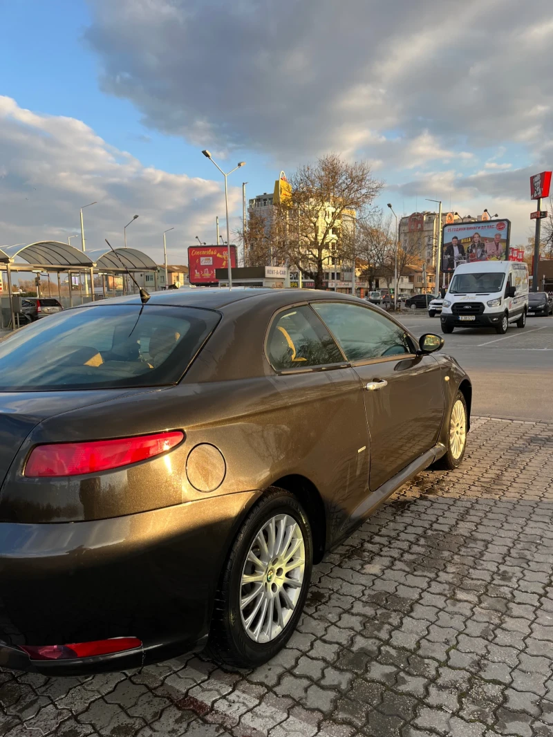 Alfa Romeo Gt, снимка 7 - Автомобили и джипове - 49226093