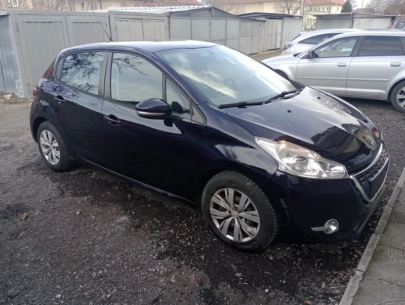 Peugeot 208 1.4нди, снимка 8 - Автомобили и джипове - 49501170