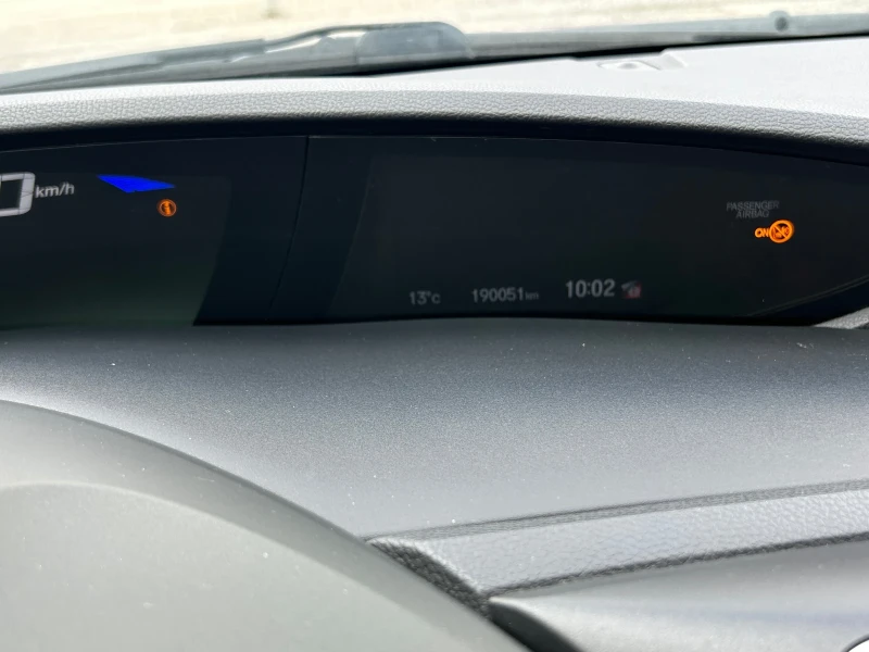 Honda Civic 1, 6 I-DTEC SPORT/LED/CAMERA/EURO-6B, снимка 15 - Автомобили и джипове - 52411573
