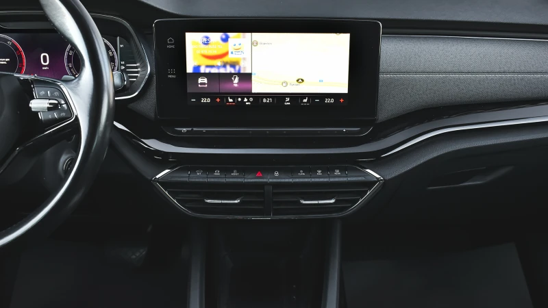 Skoda Octavia Combi 2.0 TDI DSG, снимка 10 - Автомобили и джипове - 51566758