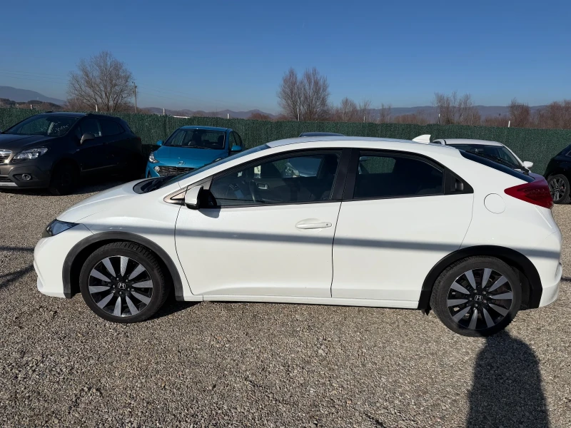 Honda Civic 2.2d/150hp/NAVI/КАМЕРА/Бяла Перла/, снимка 7 - Автомобили и джипове - 52890176