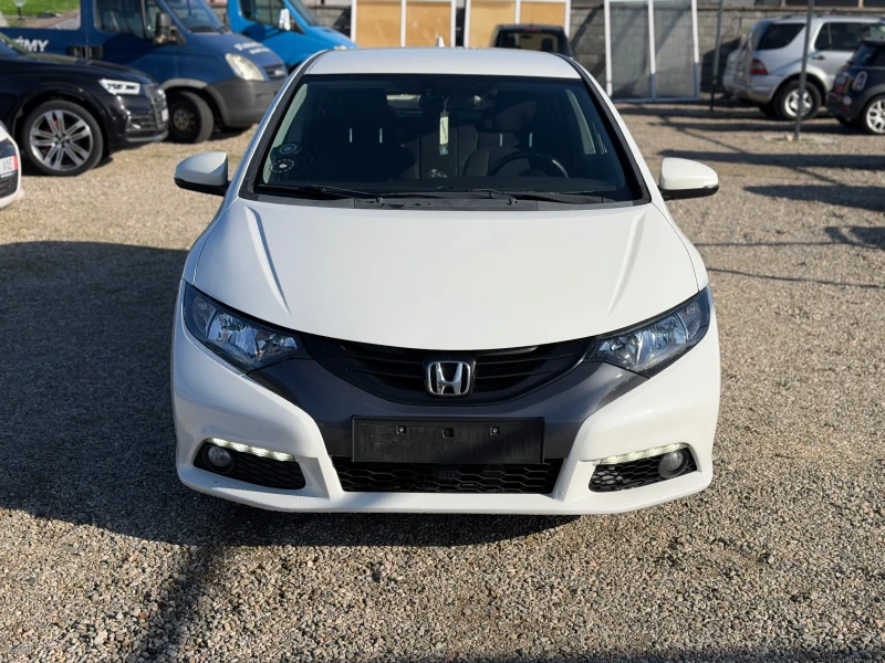 Honda Civic 2.2d/150hp/NAVI/КАМЕРА/Бяла Перла/, снимка 2 - Автомобили и джипове - 52890176