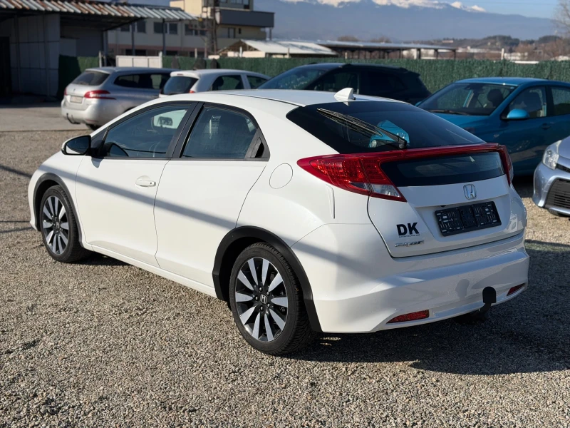 Honda Civic 2.2d/150hp/NAVI/КАМЕРА/Бяла Перла/, снимка 4 - Автомобили и джипове - 52890176