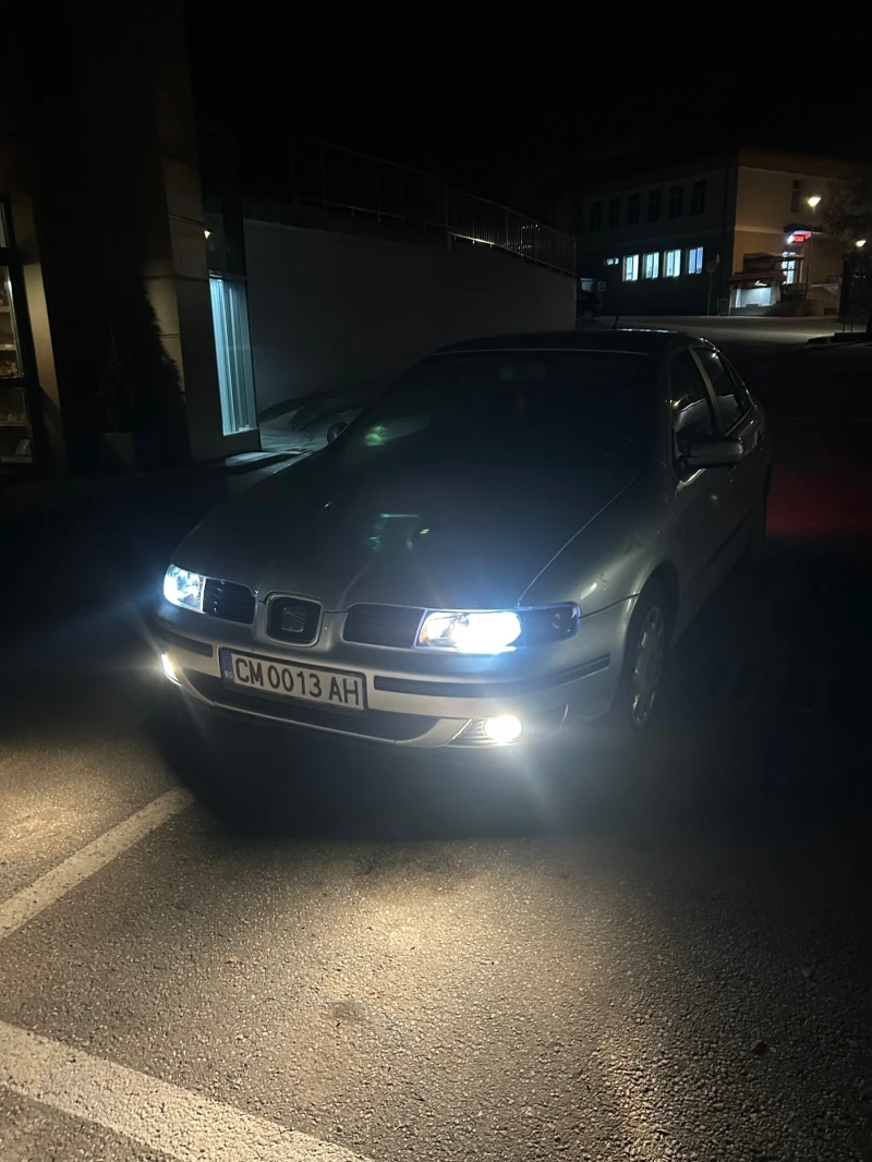 Seat Toledo 1.8 125кс, снимка 2 - Автомобили и джипове - 53429657