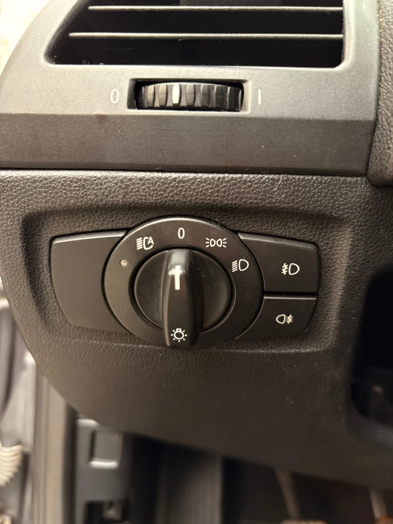 BMW 120, снимка 10 - Автомобили и джипове - 53459342