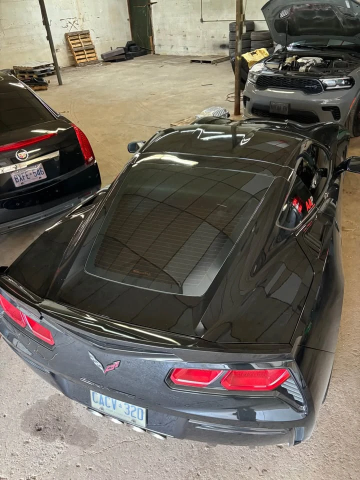 Chevrolet Corvette 3LT* MENUAL* HeadUp* * AвтоКредит* (ЦЕНА ДО БГ) - изображение 3
