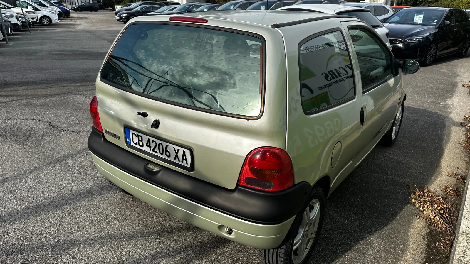 Renault Twingo 1.2i 16V Automatic - изображение 6