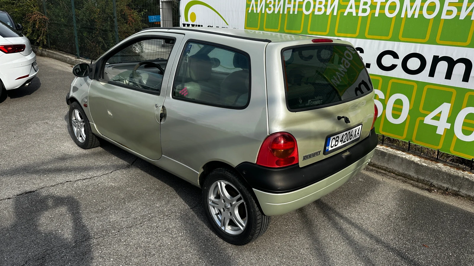 Renault Twingo 1.2i 16V Automatic - изображение 5