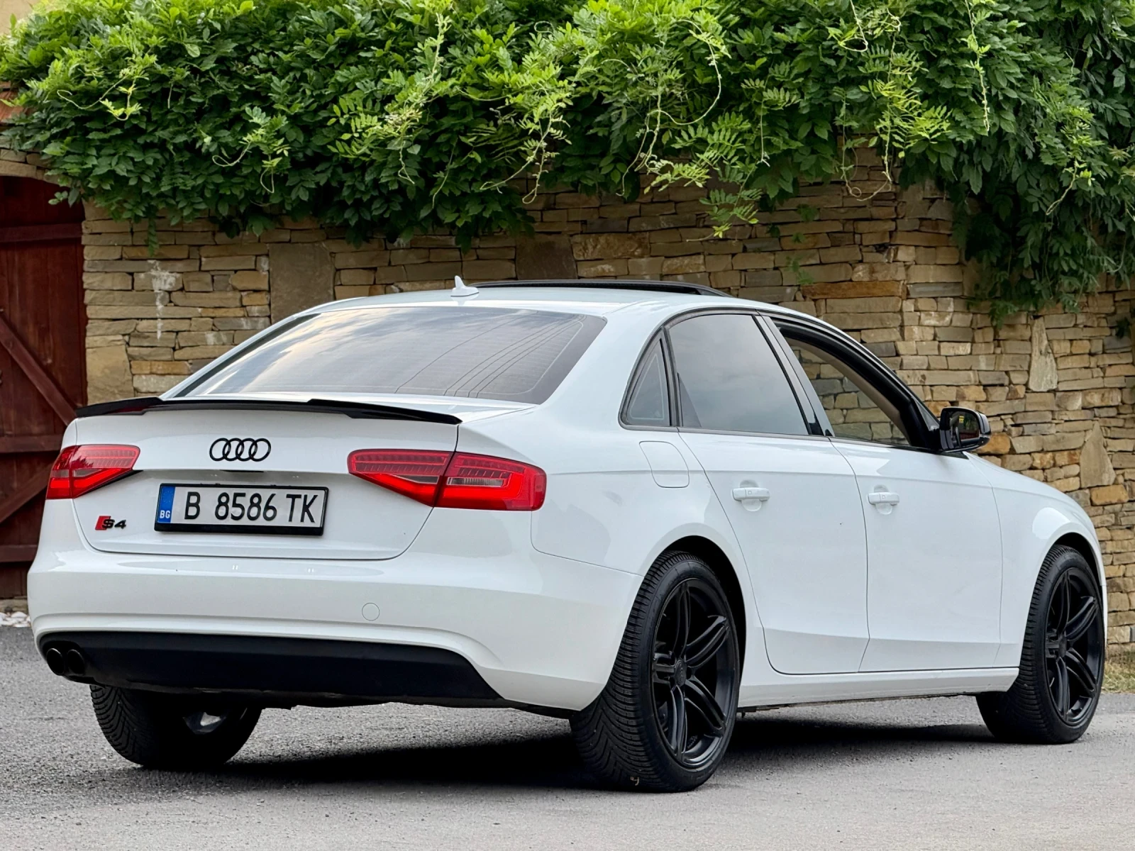 Audi A4 2.0TFSI 8ZF * QUATTRRO*  - изображение 7