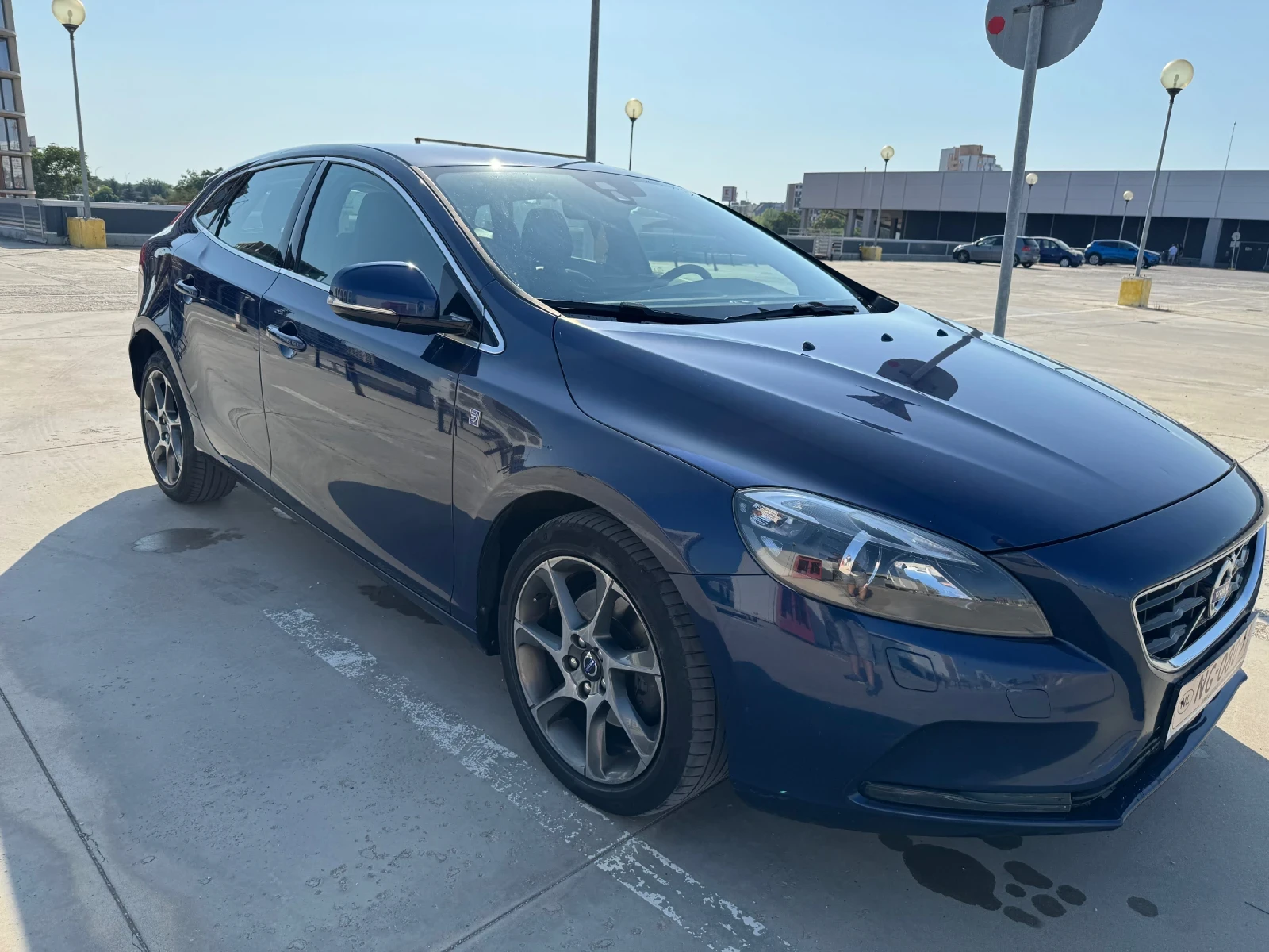 Volvo V40 2.0 D2 Ocean Race - изображение 2
