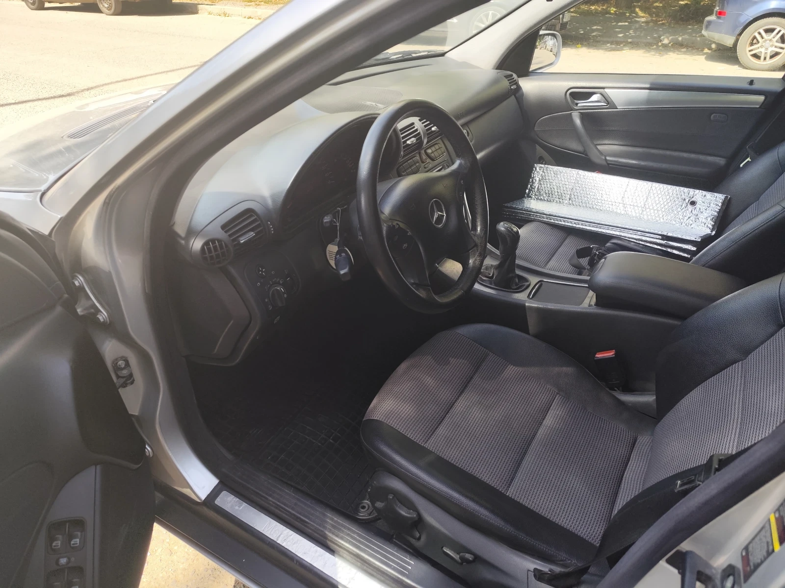 Mercedes-Benz C 180 | Mobile.bg   6