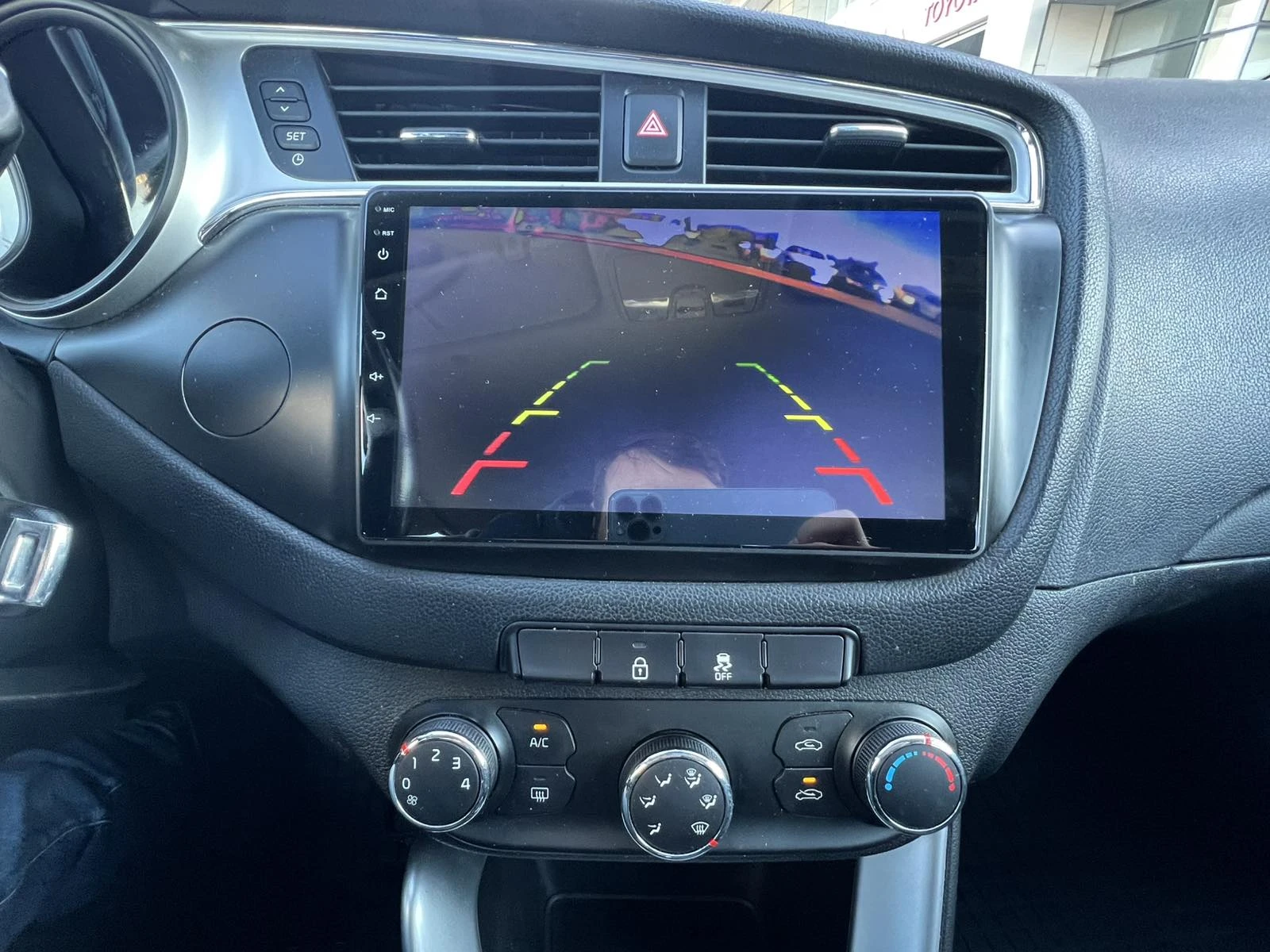 Kia Ceed 1.4 Executive | Mobile.bg � ����������� 15