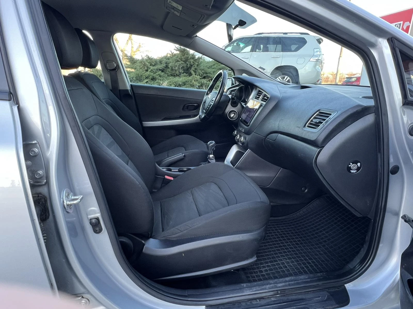 Kia Ceed 1.4 Executive | Mobile.bg � ����������� 11