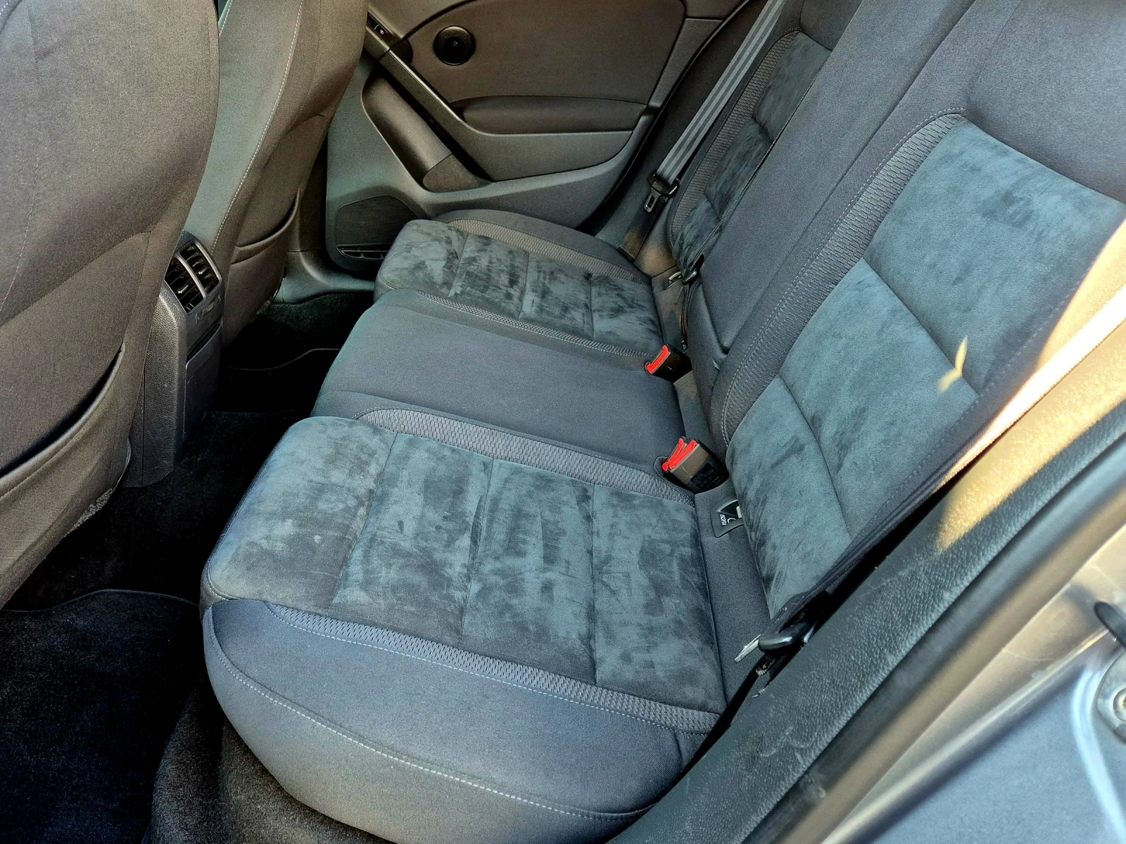 VW Golf Highline, снимка 16 - Автомобили и джипове - 53895360