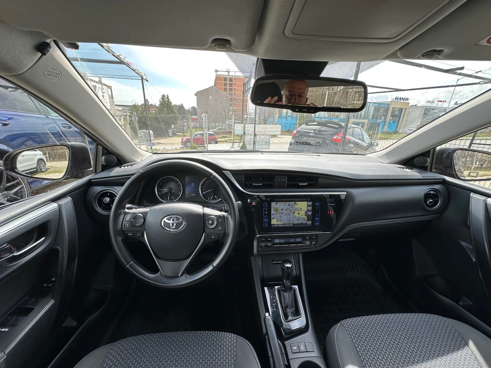 Toyota Corolla ������  | Mobile.bg � ����������� 7