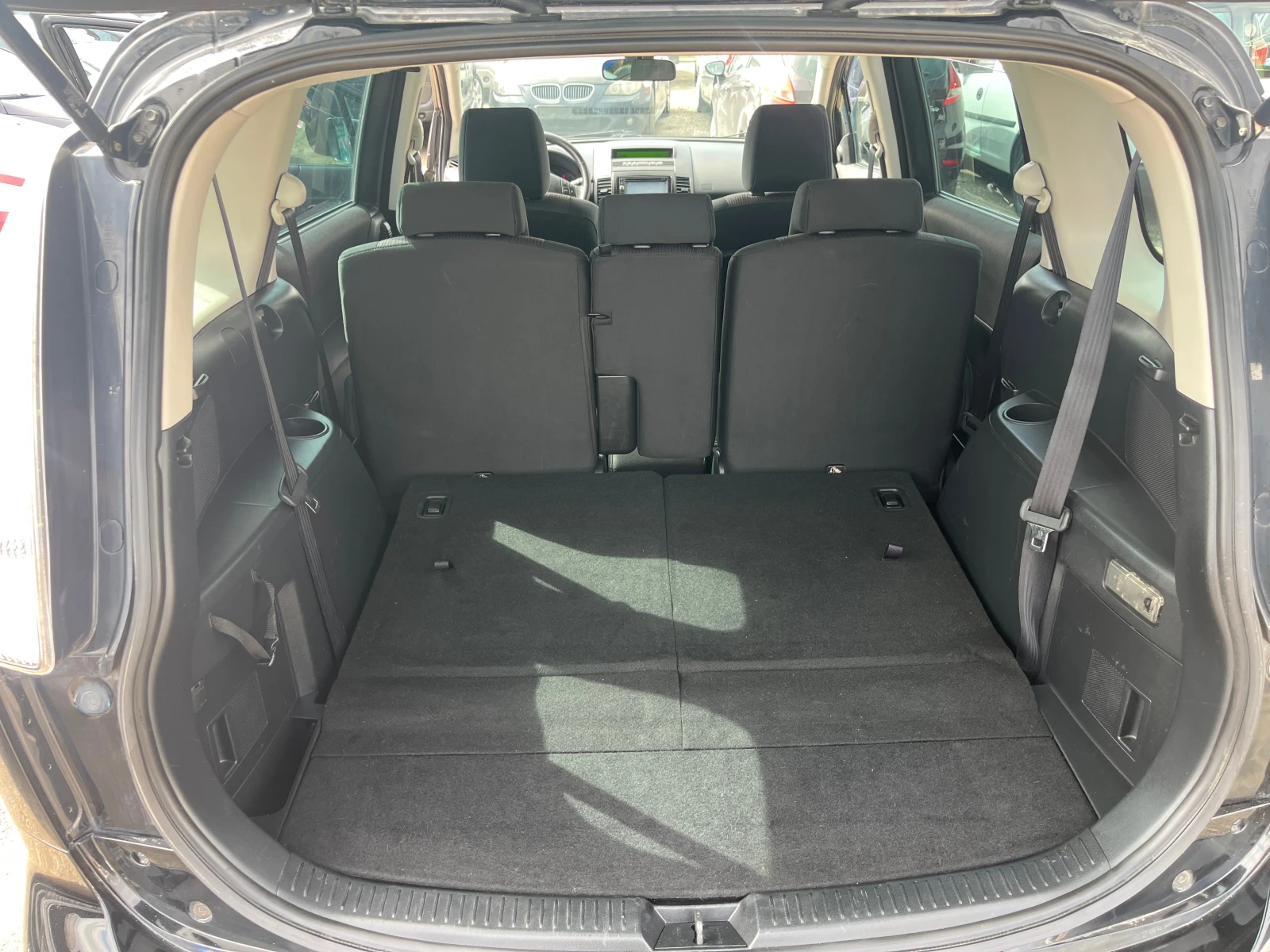 Mazda 5 2.0 ДИЗЕЛ 7 МЕСТА, снимка 12 - Автомобили и джипове - 54041044