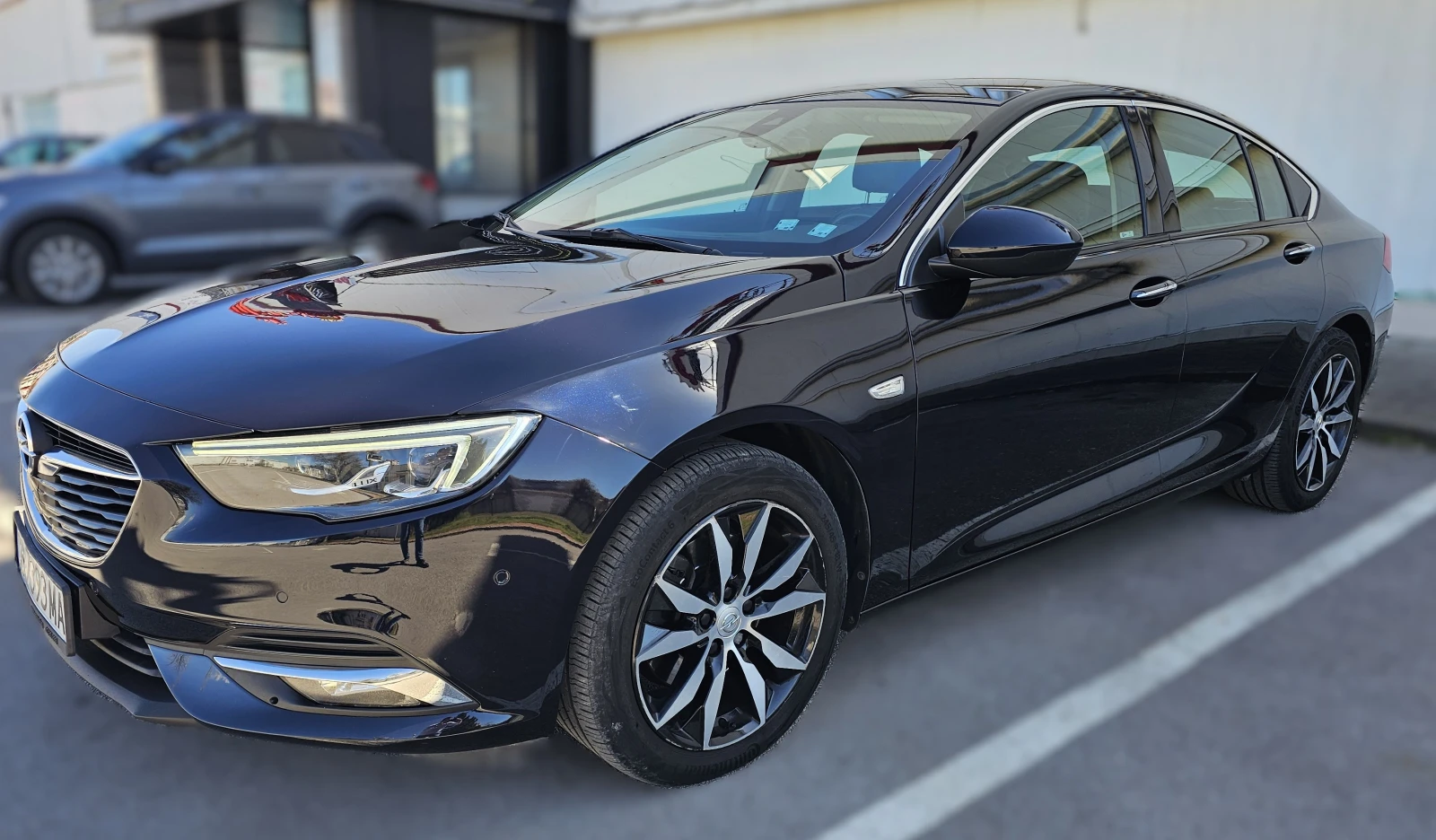 Opel Insignia GrandSportTurboD4X4, снимка 3 - Автомобили и джипове - 54176016