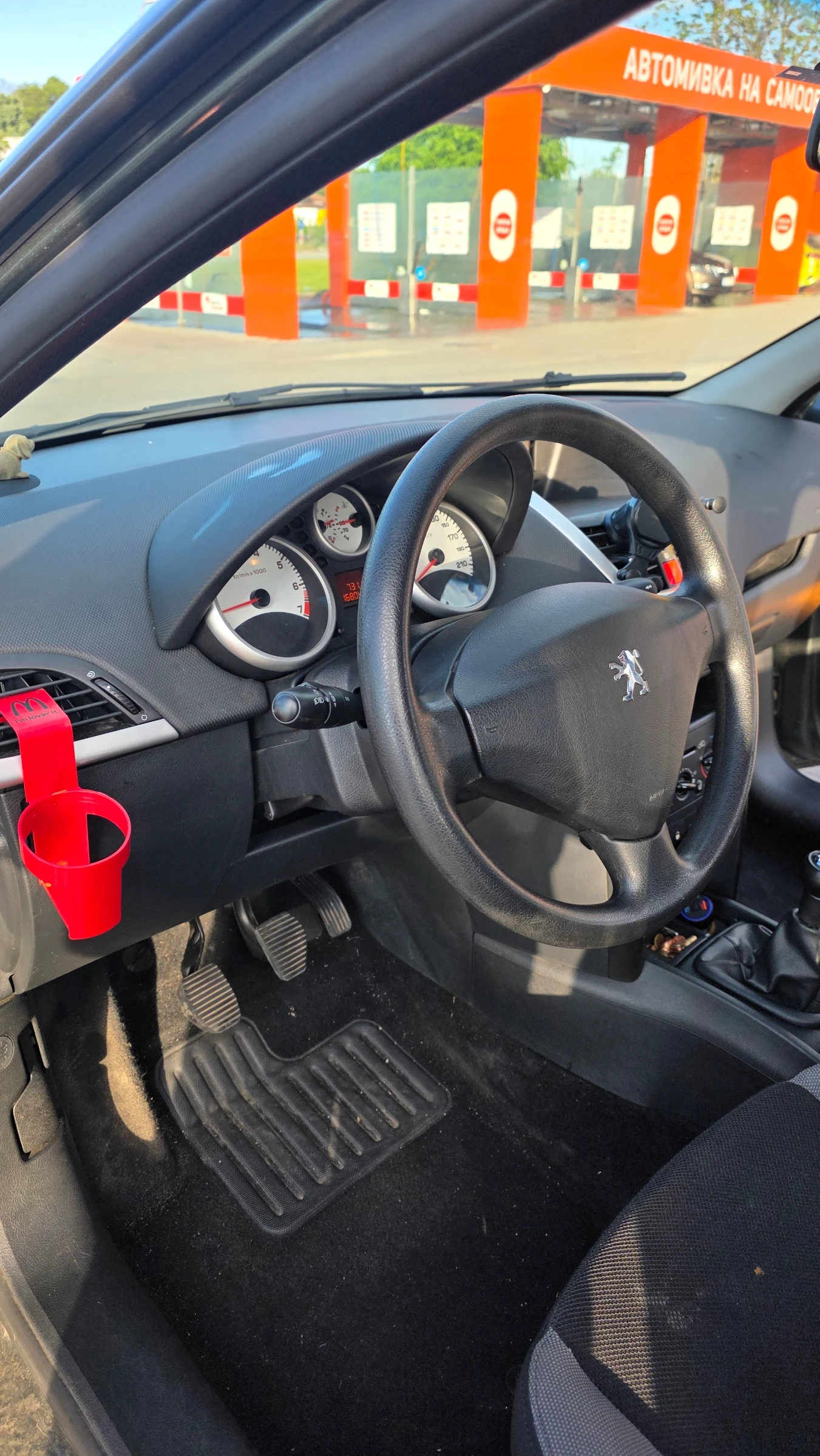 Peugeot 207, снимка 5 - Автомобили и джипове - 54576376