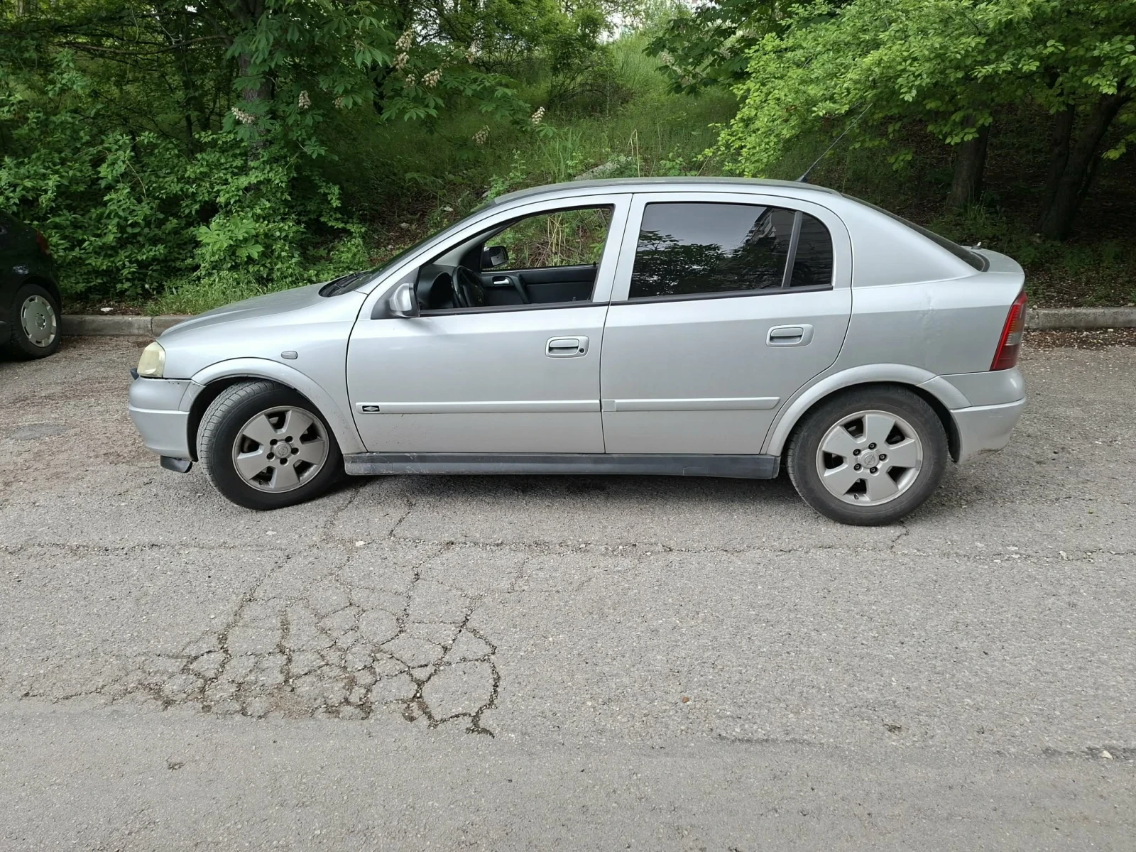 Opel Astra, снимка 2 - Автомобили и джипове - 54759515