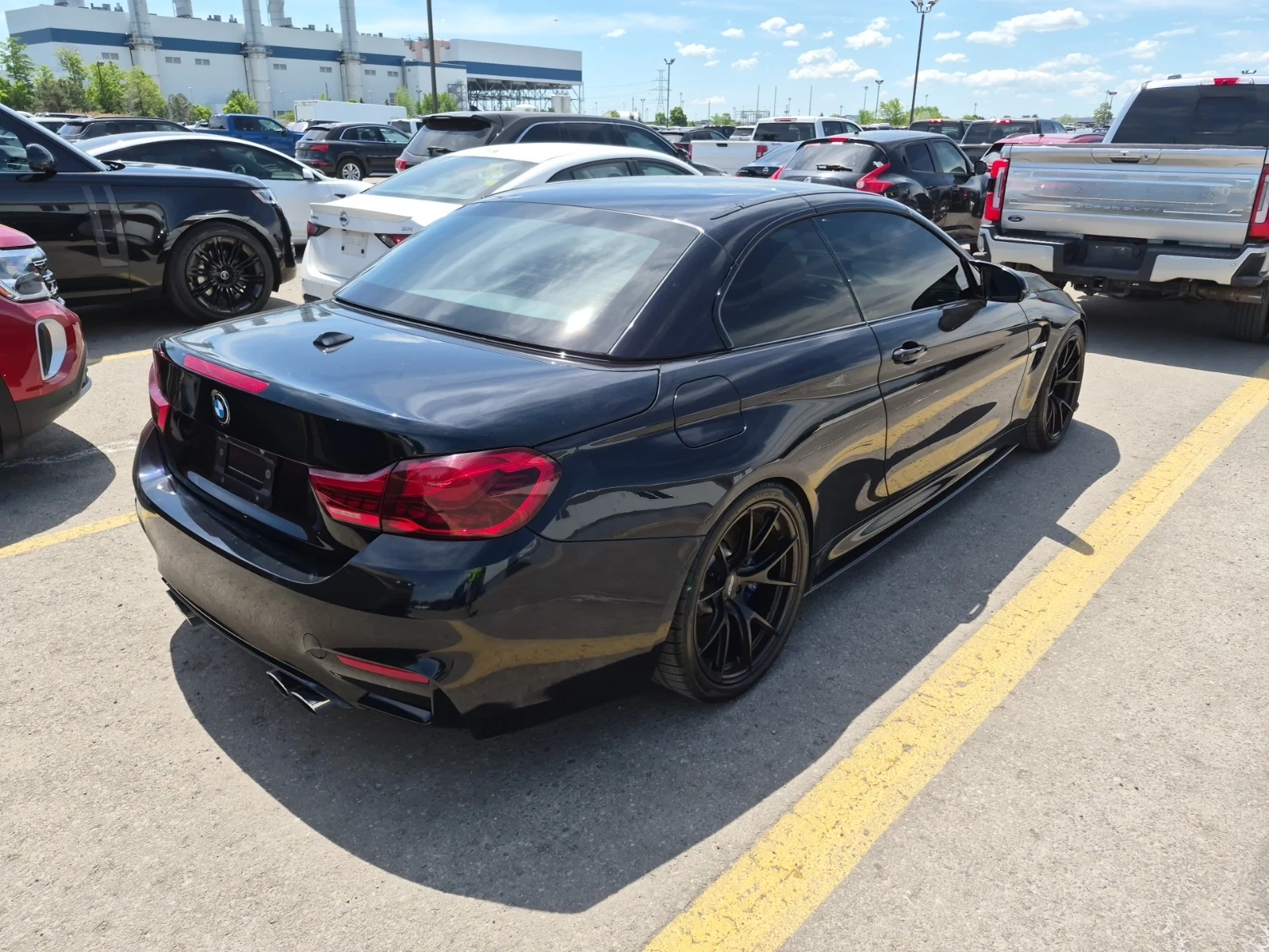 BMW M4 HUD * Ръчка * Кабрио * Автокредит, снимка 3 - Автомобили и джипове - 54832201