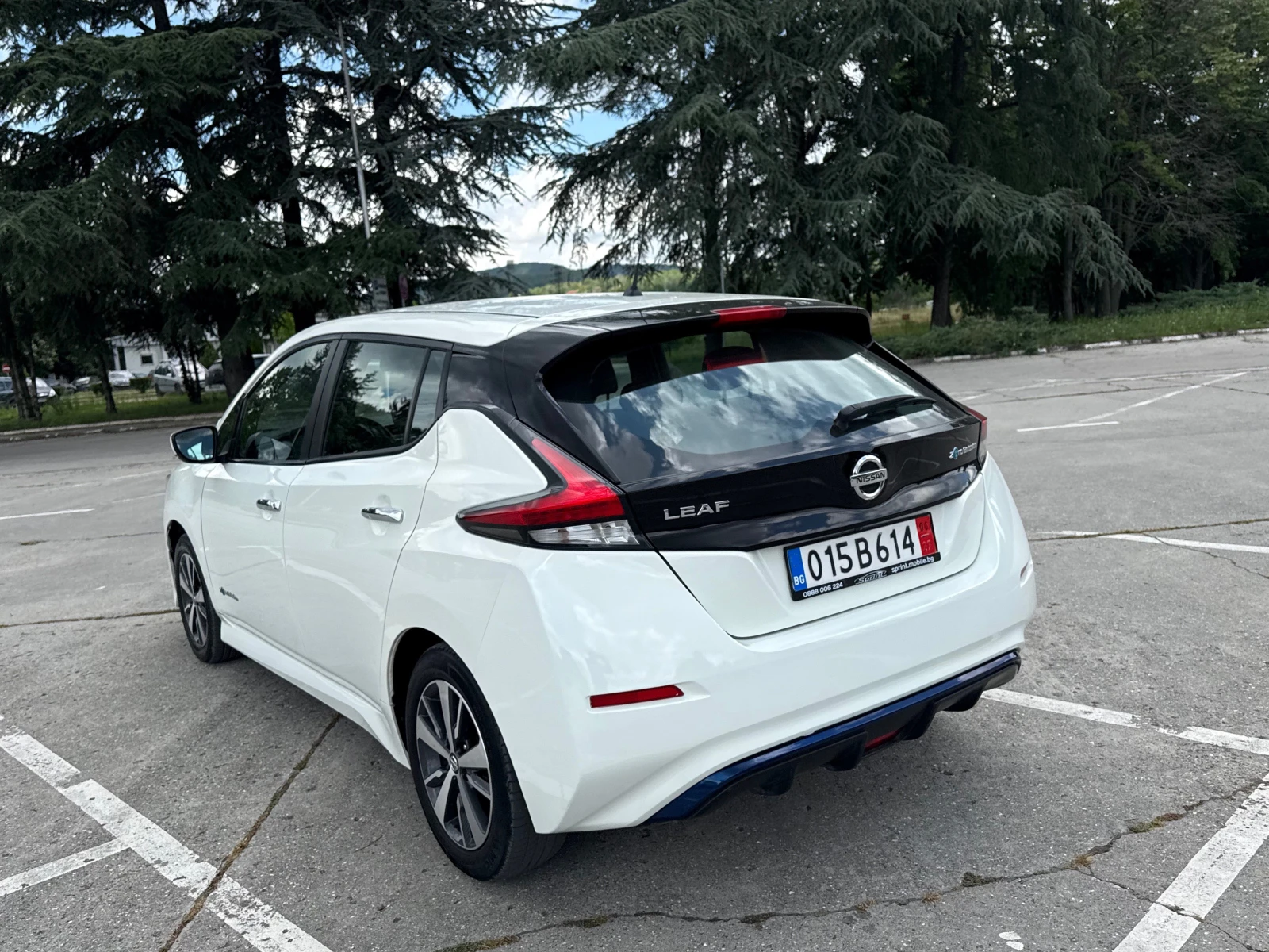 Nissan Leaf , снимка 4 - Автомобили и джипове - 54957990