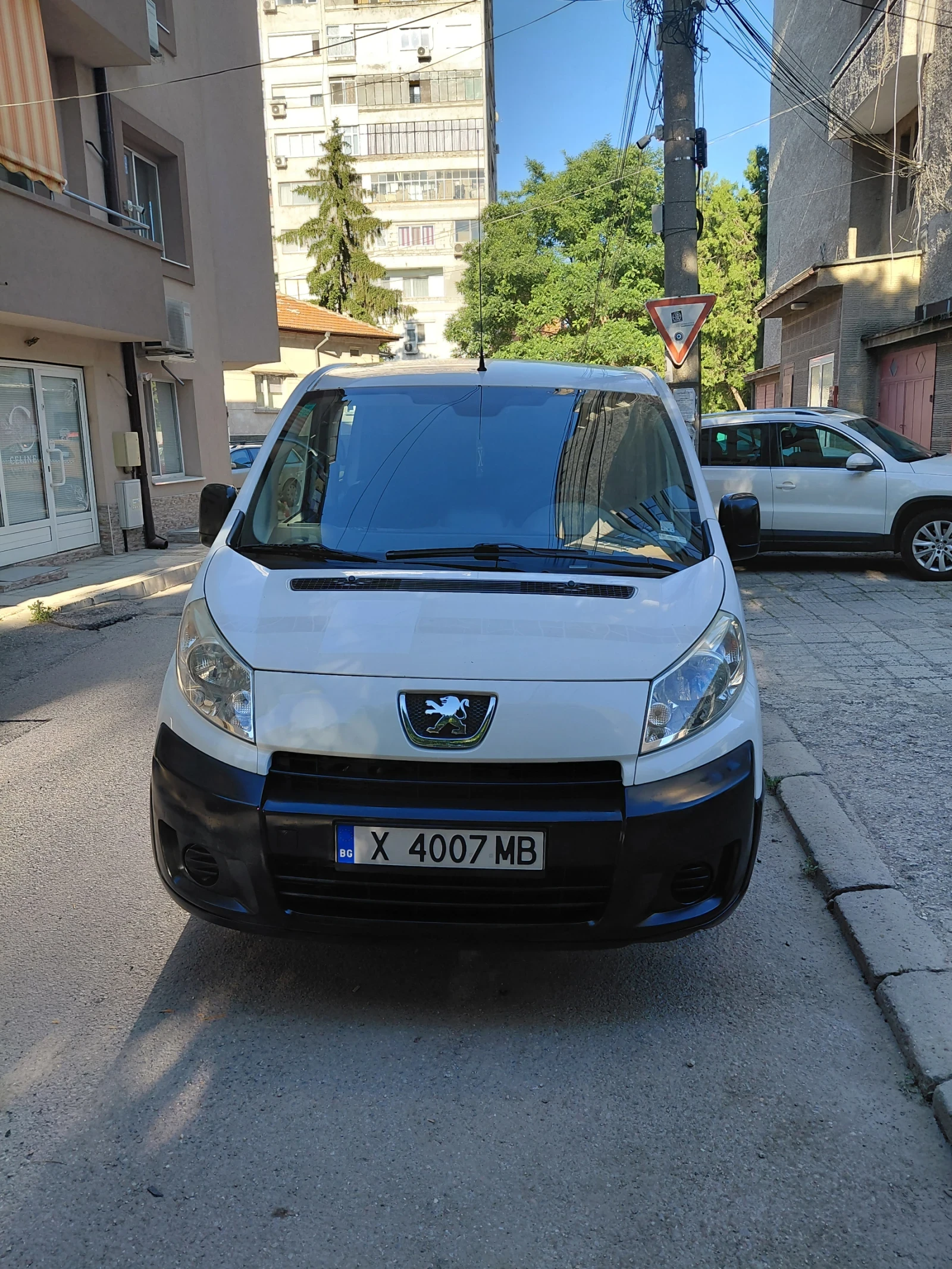 Peugeot Expert 2.0 Diesel Multivan, снимка 3 - Автомобили и джипове - 54962080