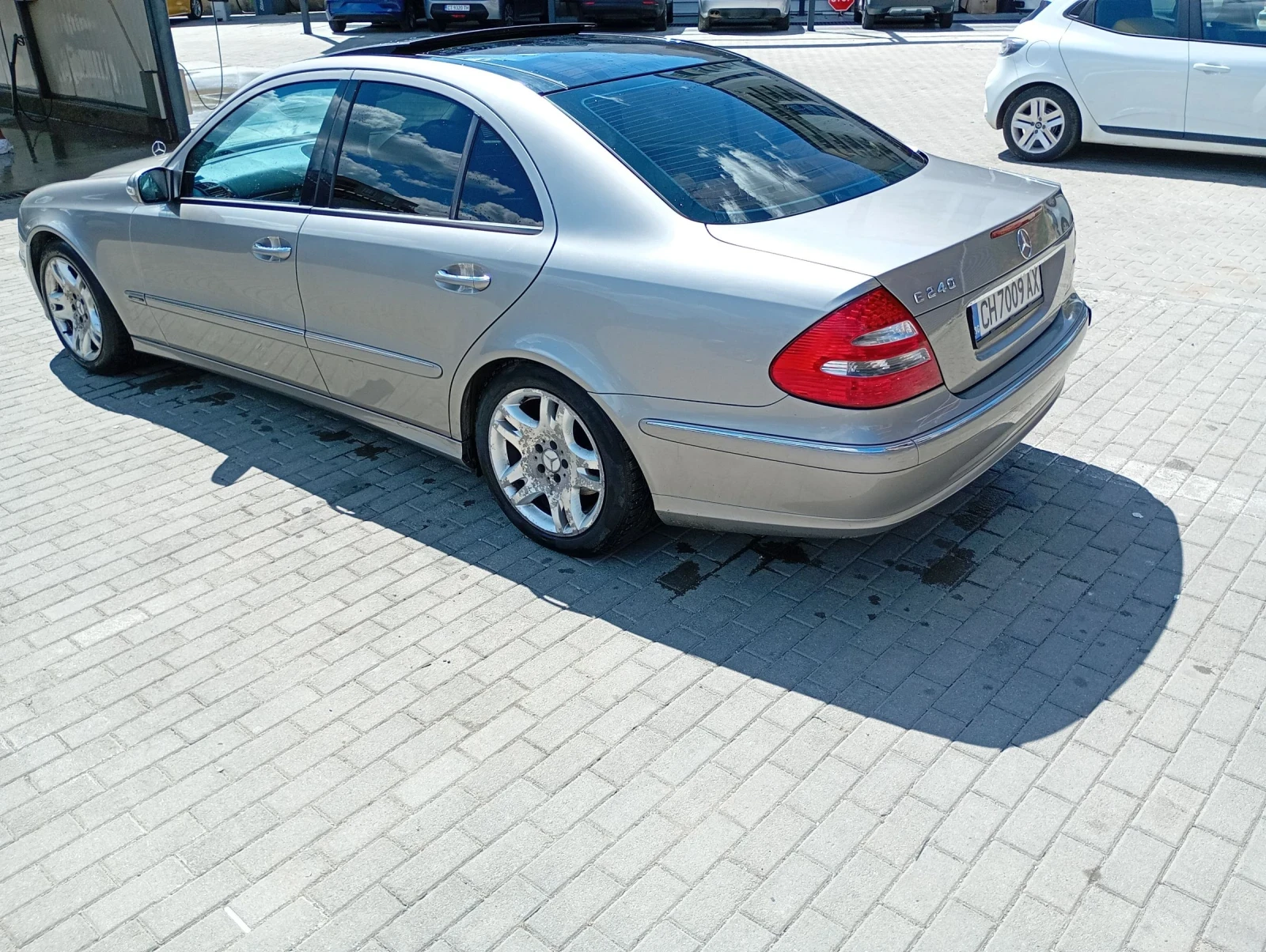 Mercedes-Benz E 240 2.4 м112, газ, 5г автомат, снимка 6 - Автомобили и джипове - 54980110