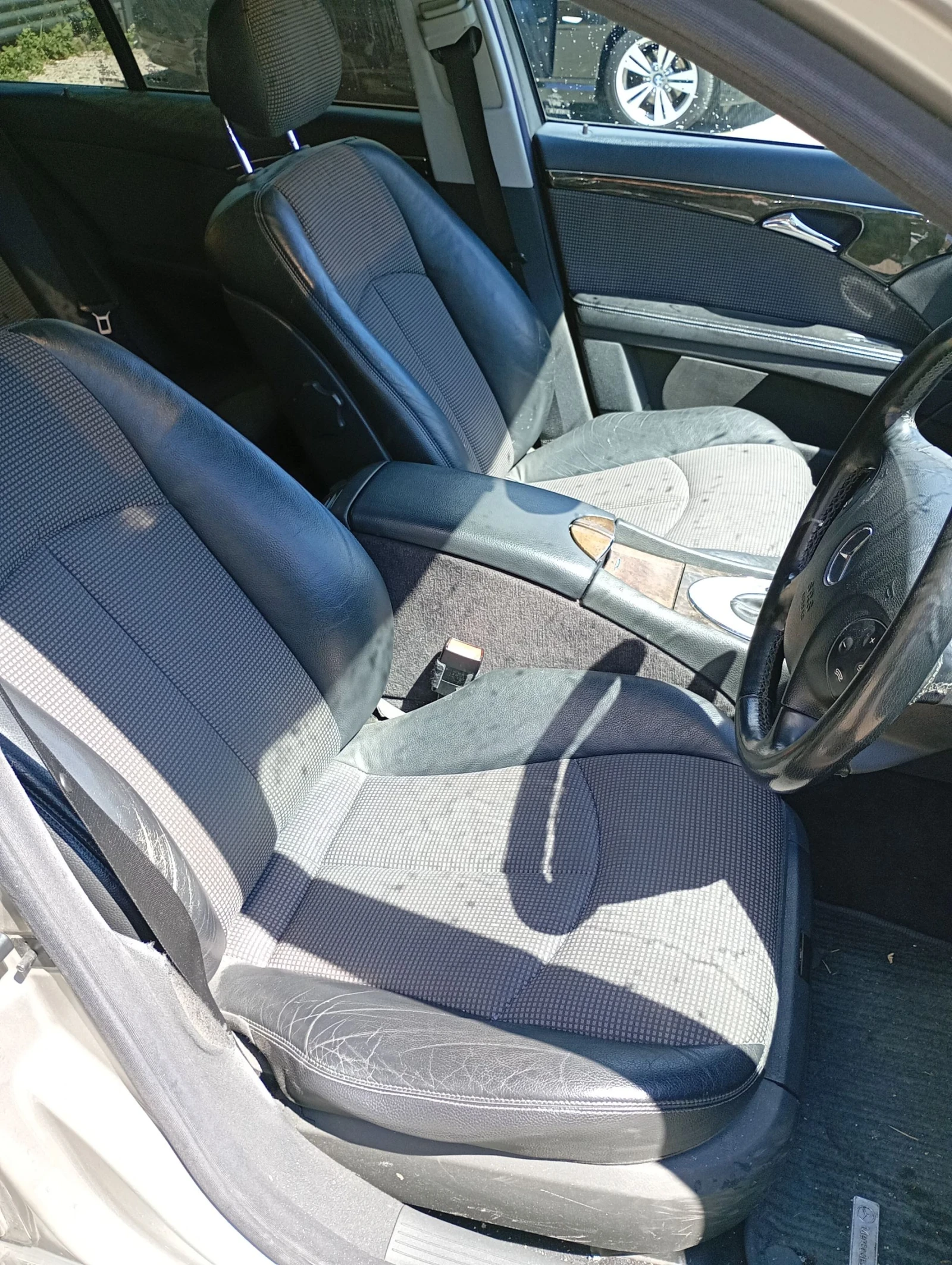 Mercedes-Benz E 240 2.4 м112, газ, 5г автомат, снимка 3 - Автомобили и джипове - 54980110