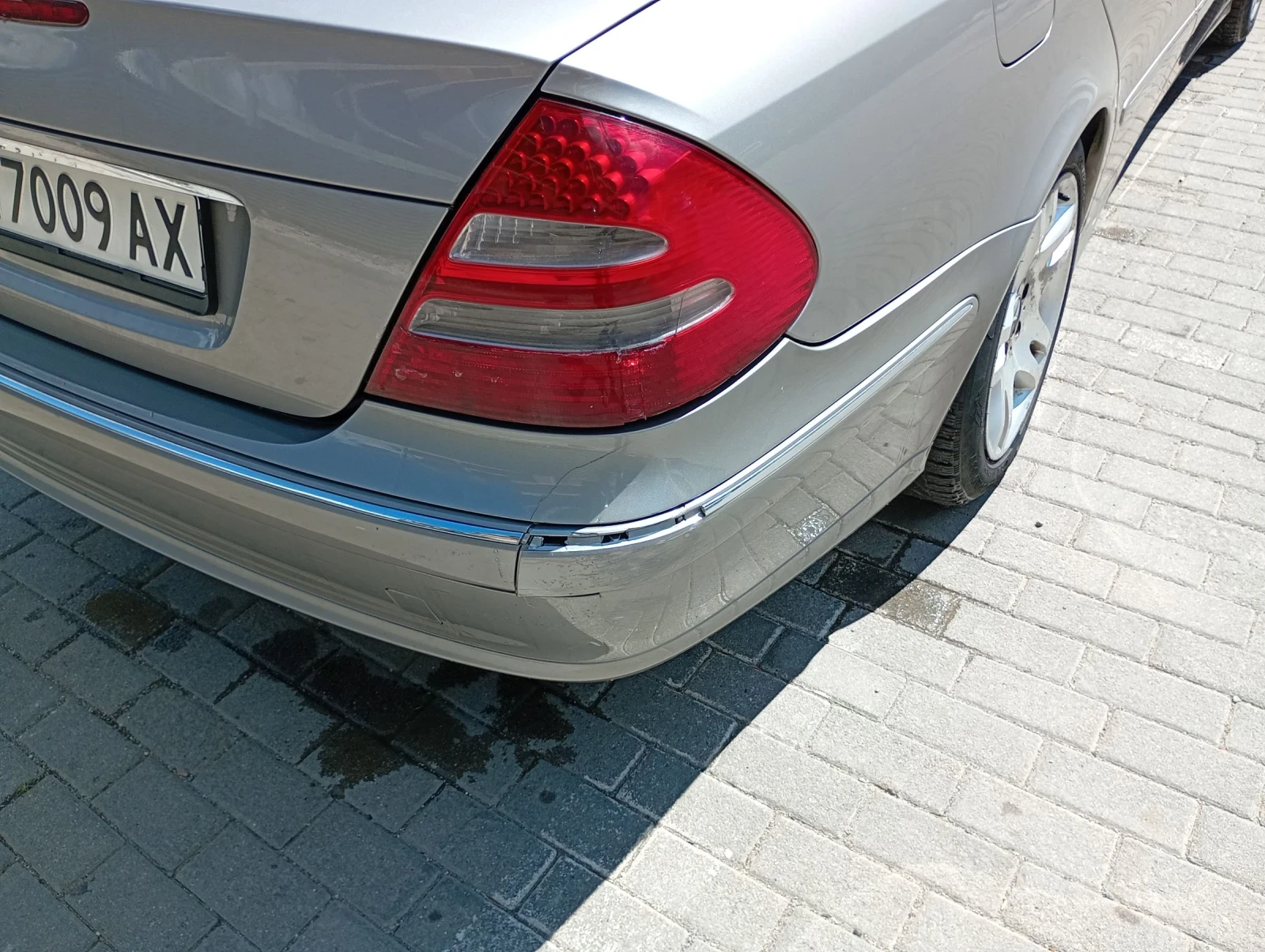Mercedes-Benz E 240 2.4 м112, газ, 5г автомат, снимка 8 - Автомобили и джипове - 54980110