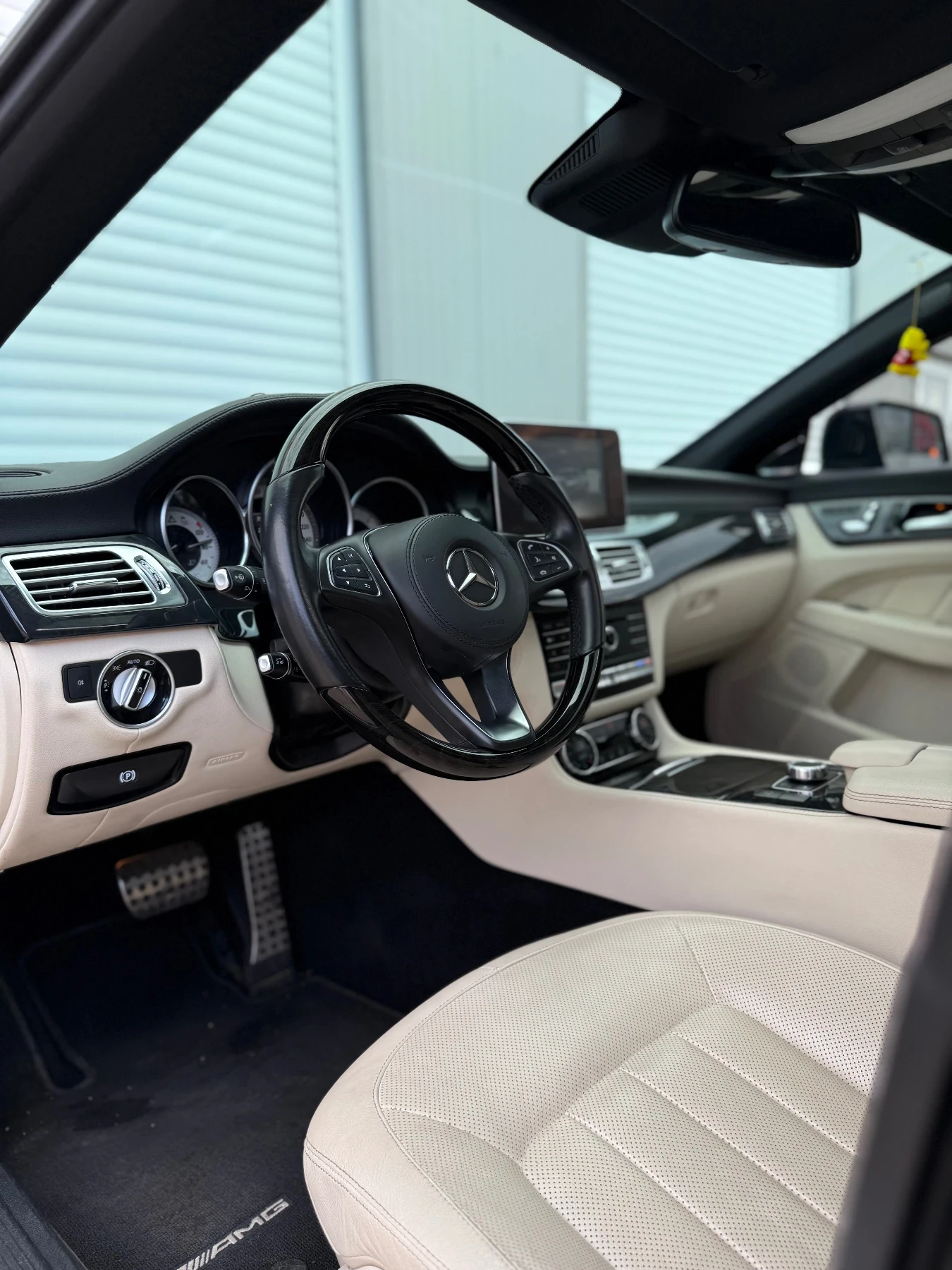 Mercedes-Benz CLS 350  | MULTIBEAM LED | AIRMATIC | 9G-TRONIC| FACELIFT, снимка 11 - Автомобили и джипове - 55191874