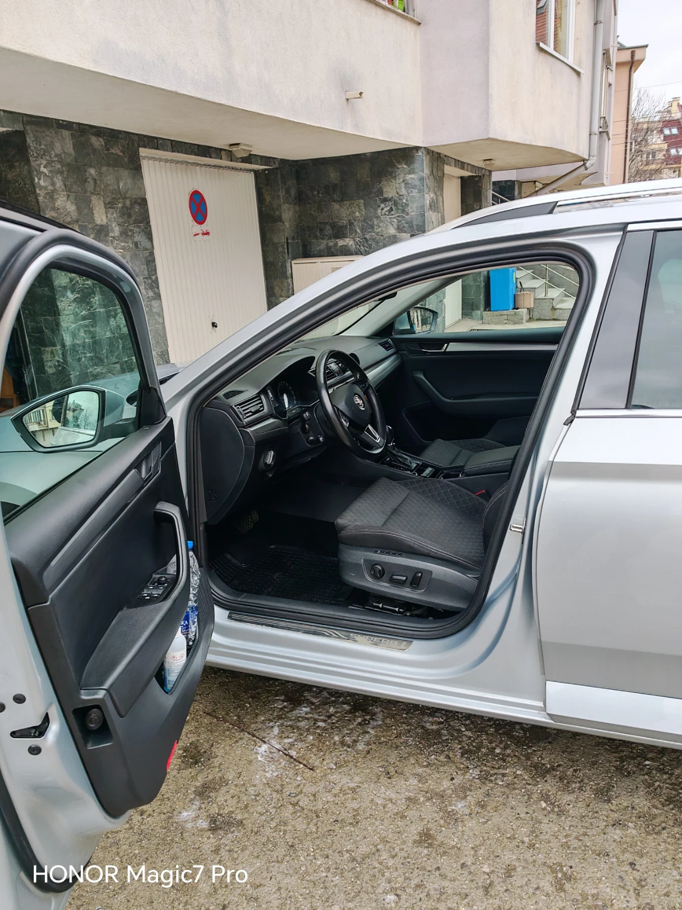 Skoda Superb laurin and klement, снимка 8 - Автомобили и джипове - 55224236