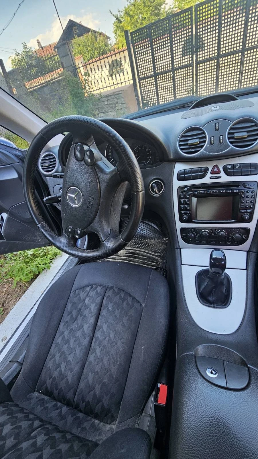 Mercedes-Benz CLK, снимка 7 - Автомобили и джипове - 55242603