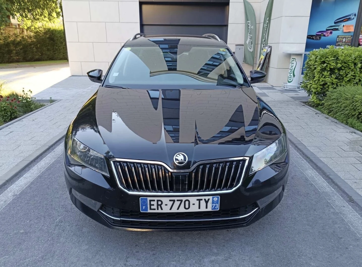 Skoda Superb 2.0 TDI 150 ALCANTARA, снимка 2 - Автомобили и джипове - 55246368