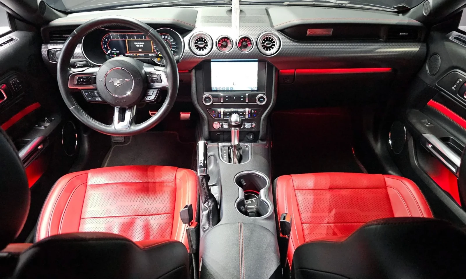 Ford Mustang 5.0* V8* TOP CENA* TEXNOTEST, снимка 7 - Автомобили и джипове - 55294699