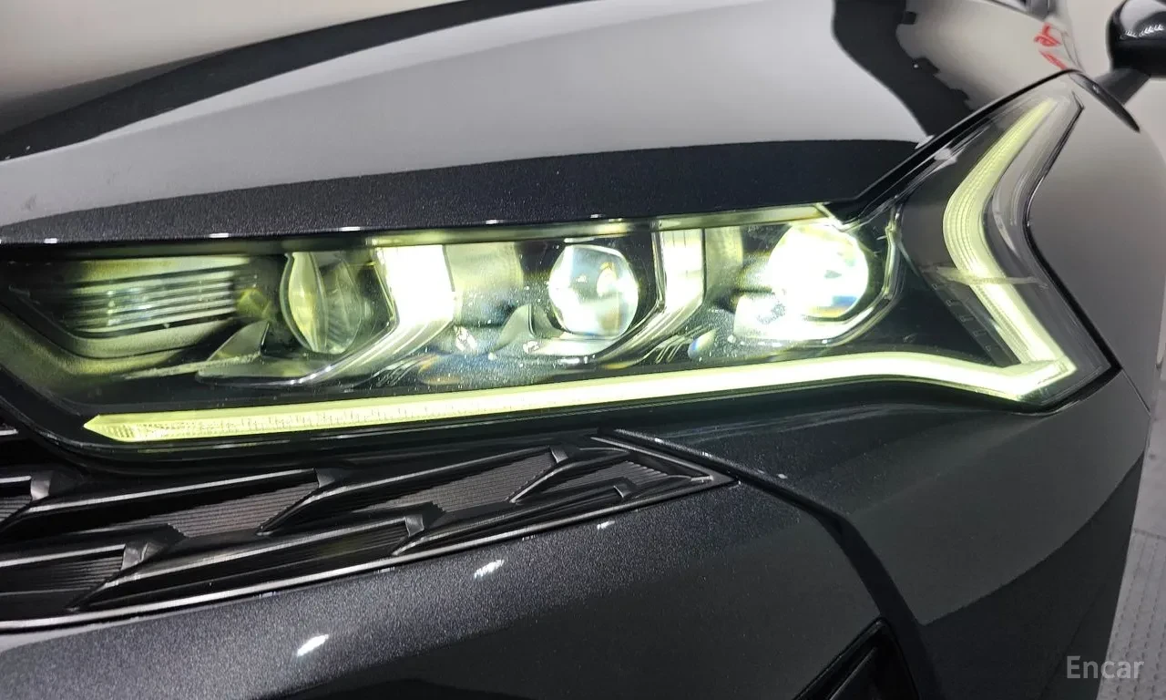 Kia K5 SIGNATURE| 360| CARPLAY| DISTRO| ОБДУХВАНЕ, снимка 7 - Автомобили и джипове - 56057816