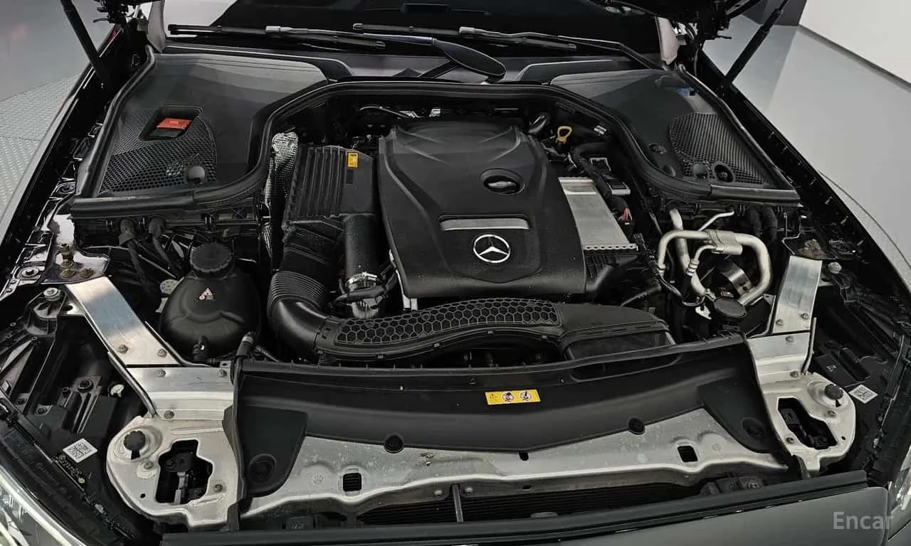 Mercedes-Benz E 300 * E300 Avantgarde * ФИНАНСИРАНЕ, снимка 6 - Автомобили и джипове - 56259462