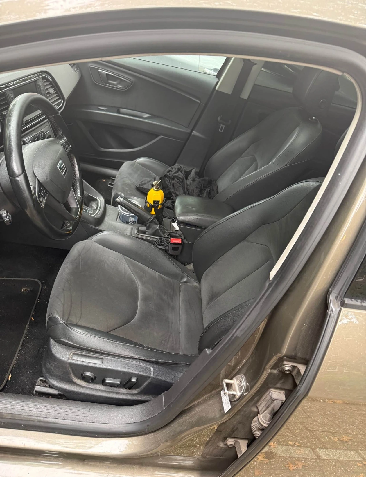 Seat Leon 1.6D, снимка 7 - Автомобили и джипове - 56288669